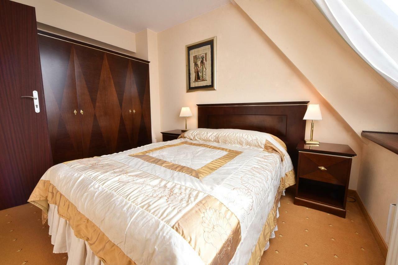 טיצ'י Piramida Park Hotel & Wellness מראה חיצוני תמונה