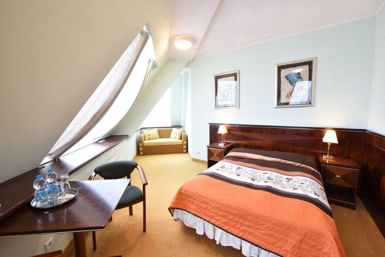 טיצ'י Piramida Park Hotel & Wellness מראה חיצוני תמונה